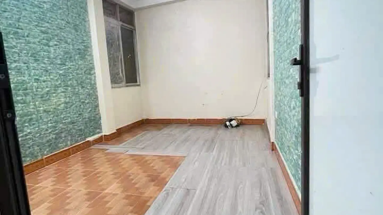 Bán nhà Cầu Giấy 48m2 ô tô thang máy full đồ ở luôn giá nhỉnh 14 tỷ