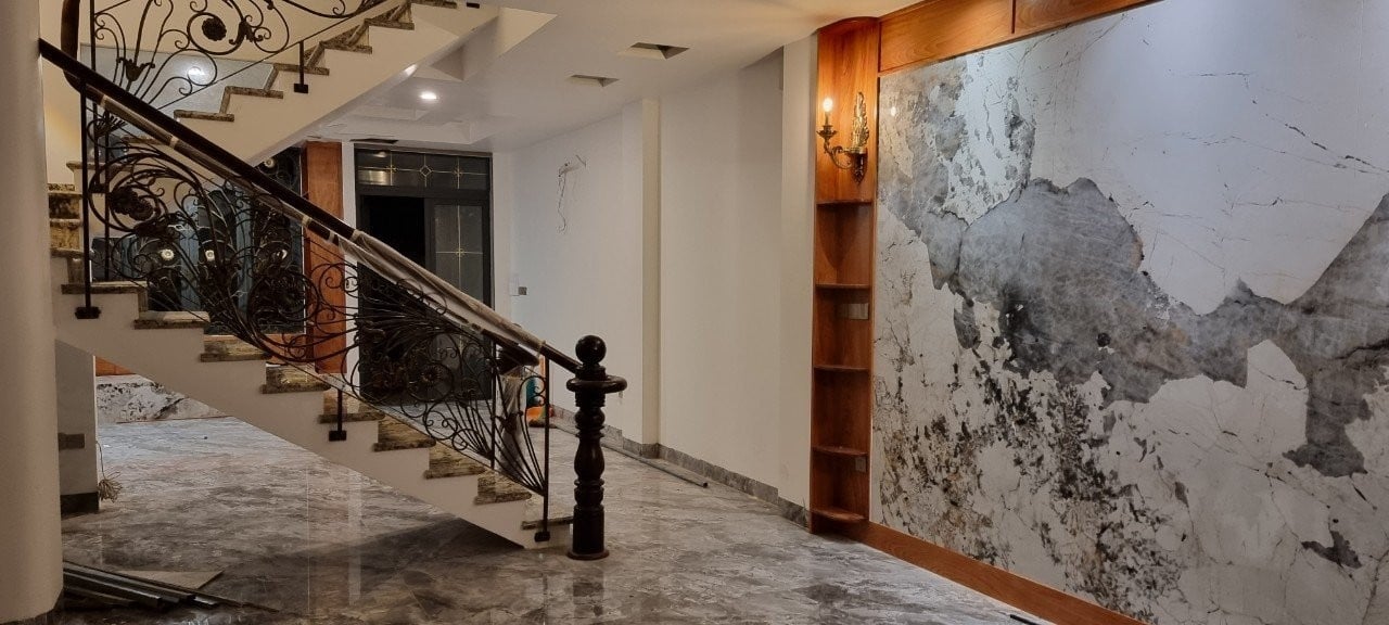 Cho thuê nhà 2 lầu 2 mặt tiền hẻm Thành Mỹ Phường 8 Tân Bình diện tích 70m2 giá 17 triệu