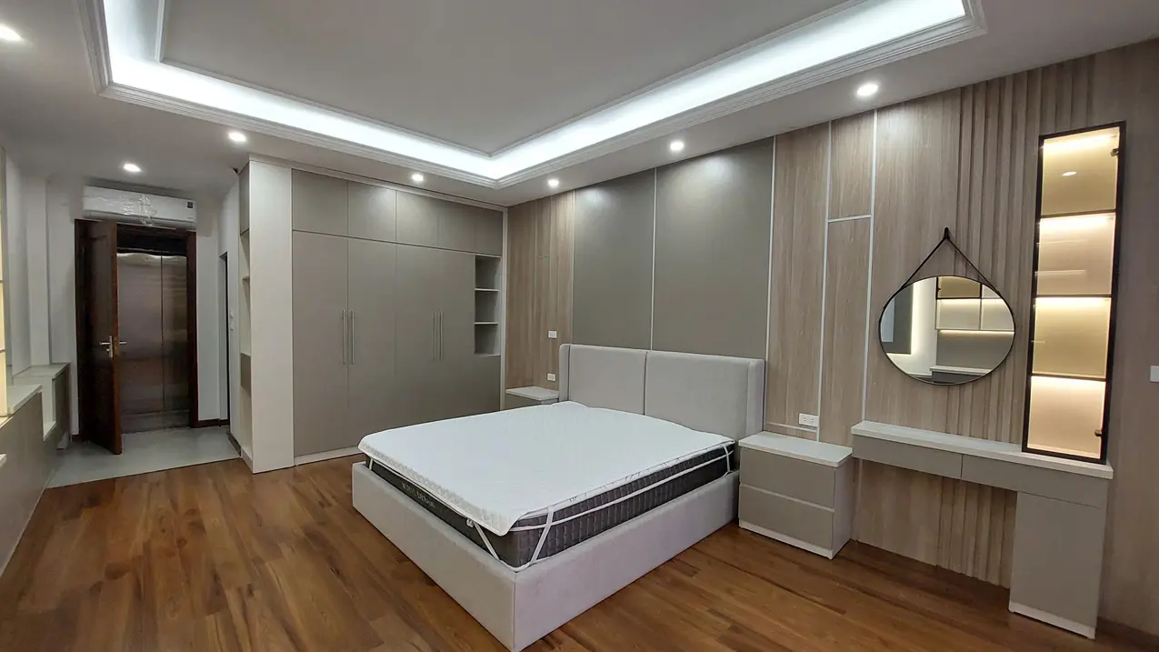 Bán nhà riêng 50m2 đường Phùng Chí Kiên, Cầu Giấy ô tô vào nhà