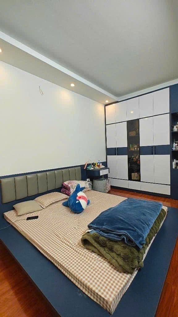Bán nhà riêng 70 m2 đường Trần Phú, Hà Đông, 6 tầng có thang máy, ô tô đỗ