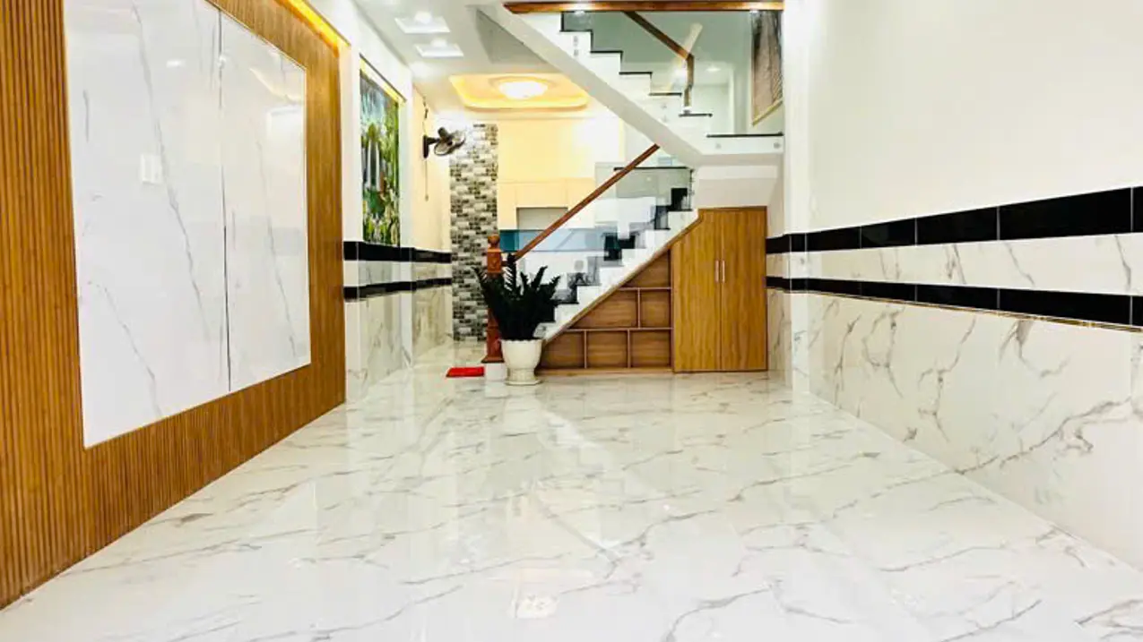 Bán nhà riêng 30m² đường Nguyễn Thành Vĩnh, quận 12, thuận tiện kinh doanh