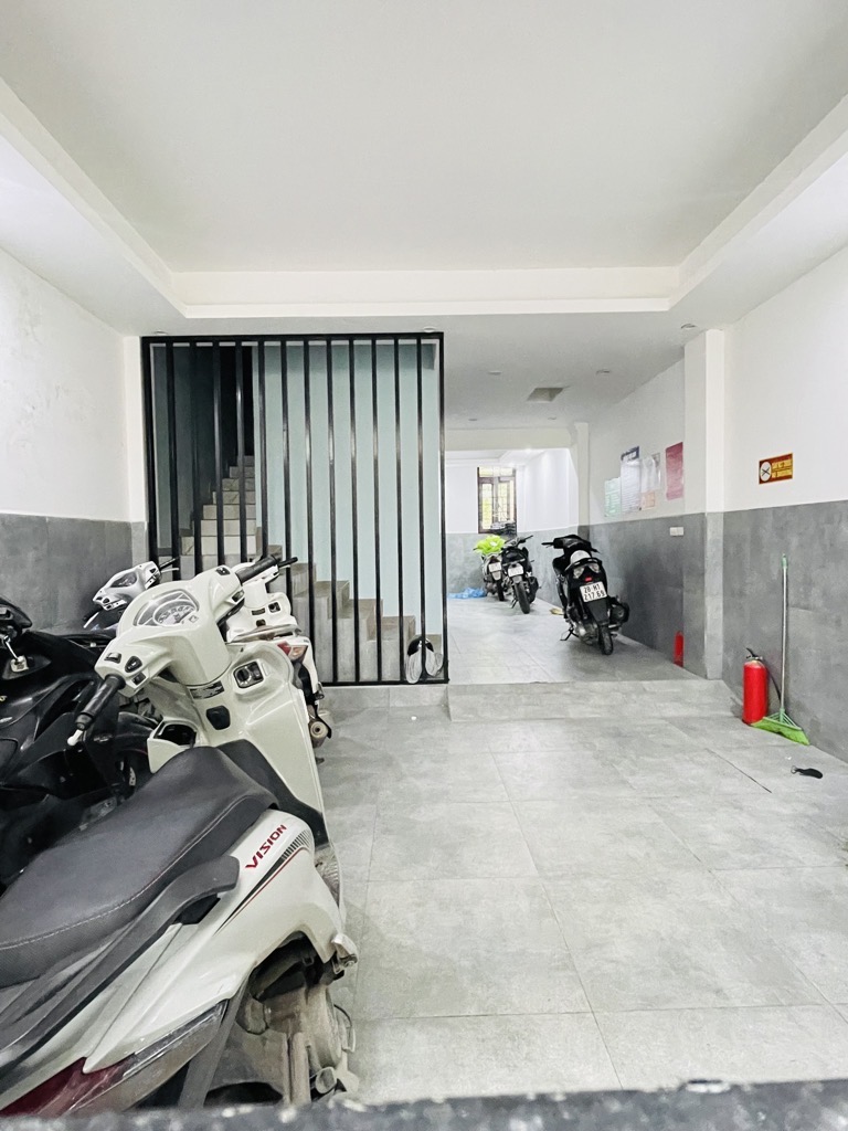 Cần bán bất động sản 7 tầng thang máy 53m2 Phú Diễn, Bắc Từ Liêm, nhà dòng tiền