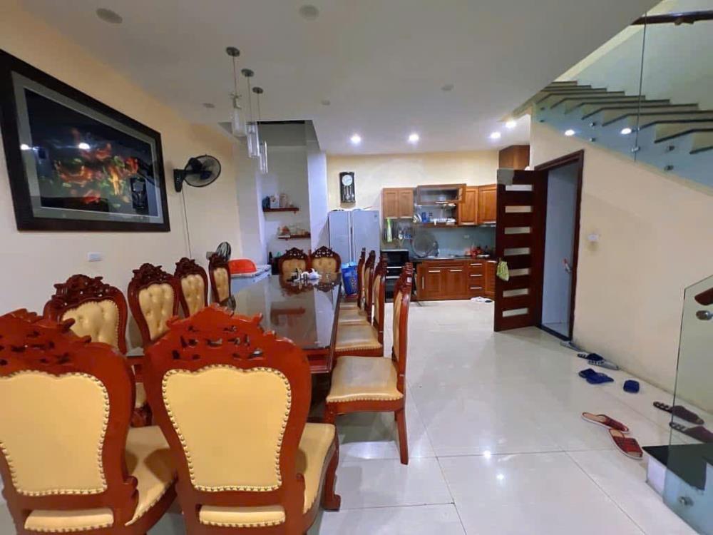 Bán biệt thự liền kề 500m2 Ocean Front đường Trần Phú, Nha Trang có hồ bơi