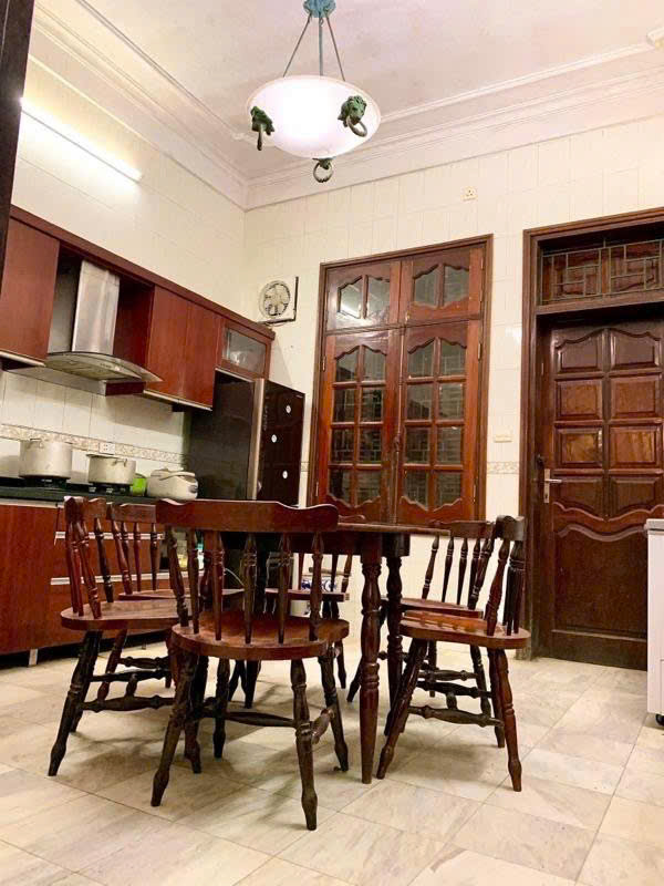 Bán nhà riêng 60m2 Thái Hà, Đống Đa, Hà Nội - Ô tô tránh, kinh doanh tốt