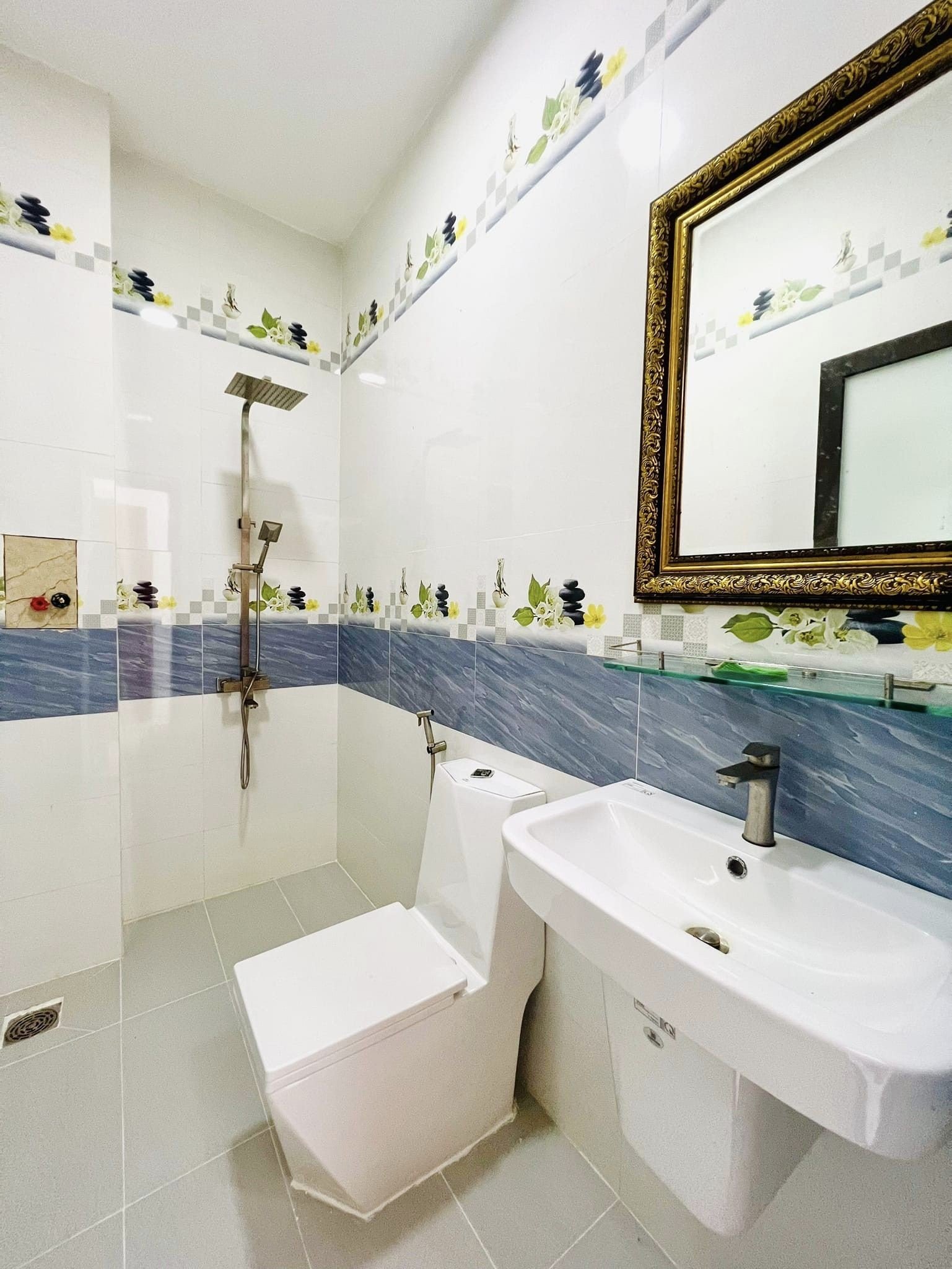 Bán nhà hẻm xe hơi Nguyễn Đình Khơi, Phường 4, Tân Bình, 40m², chỉ 5.9 tỷ