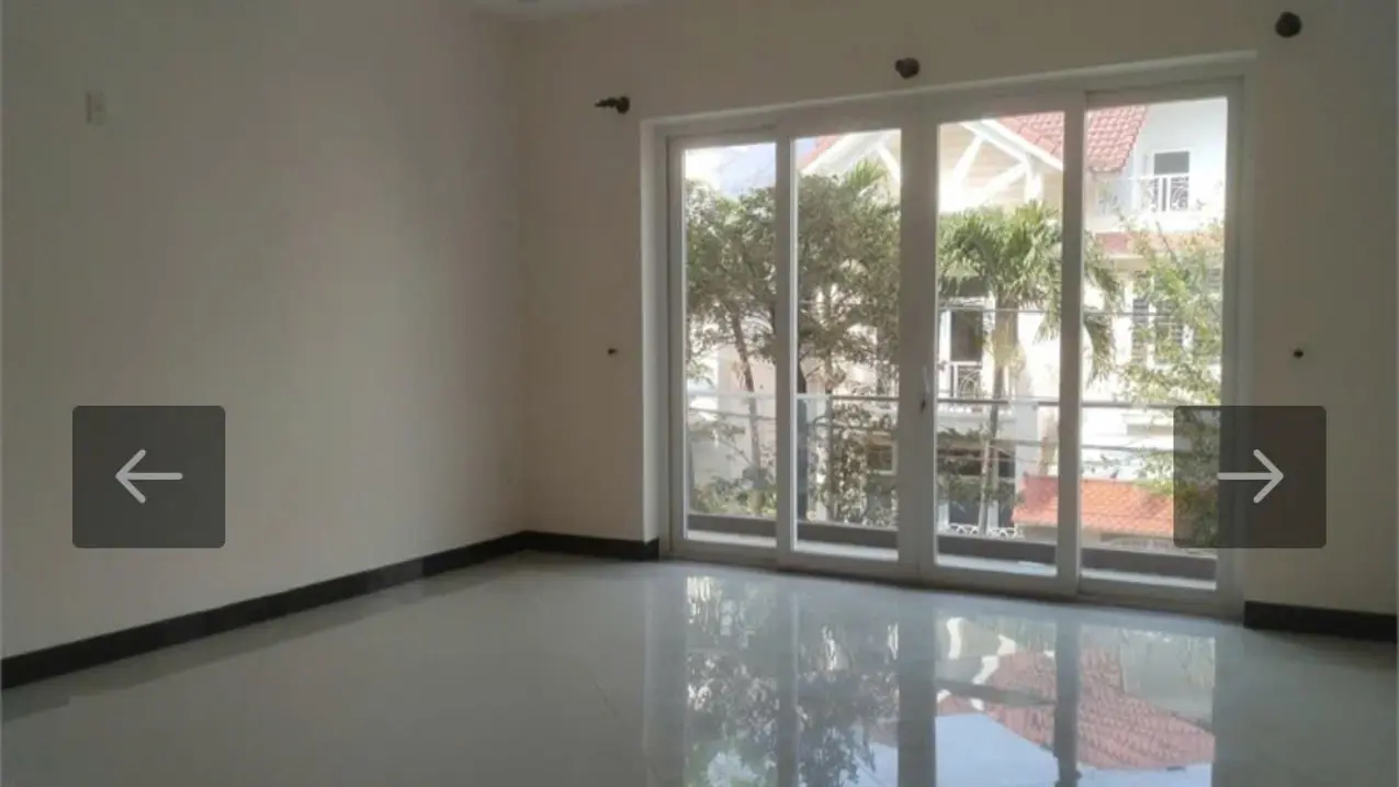 Biệt thự mặt tiền trung tâm Hóc Môn 3 tầng, DT 10mx37m, 370m2, Đường nhựa 10m vỉa hè, Chỉ 14 tỷ850