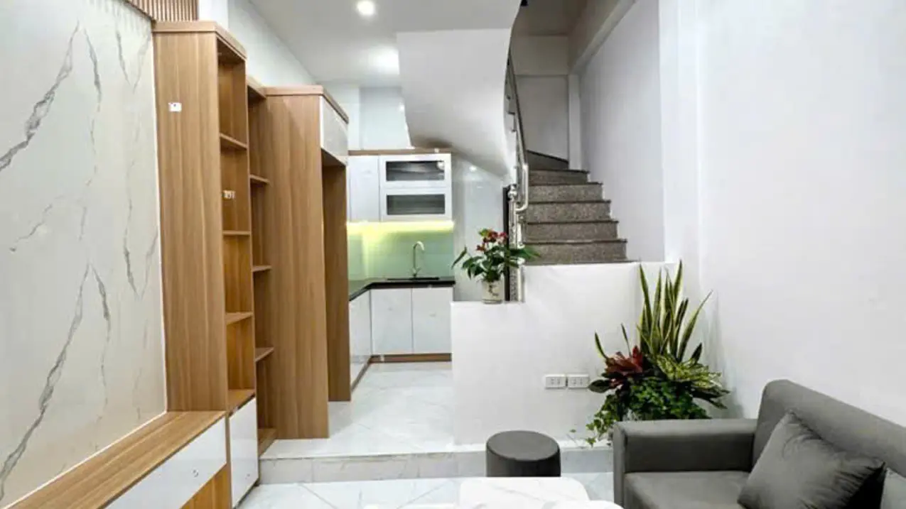 Bán nhà riêng 22m2 đường Hoàng Mai, quận Hoàng Mai, Hà Nội, full nội thất