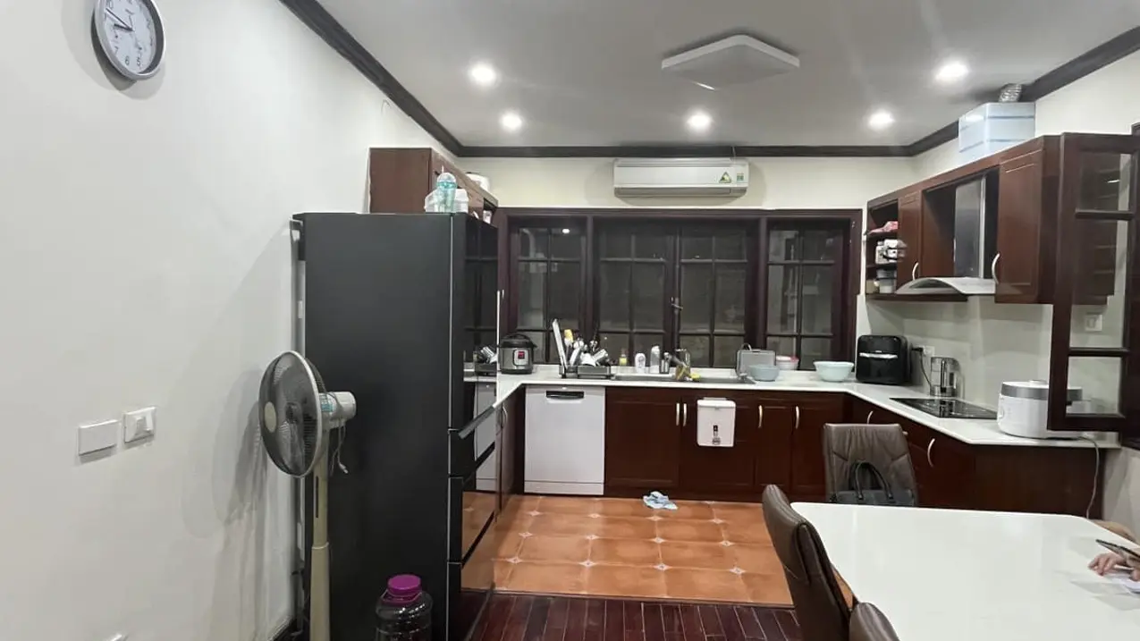 Bán nhà riêng 75m2 Đường Phan Đình Giót, Thanh Xuân, ô tô vào nhà