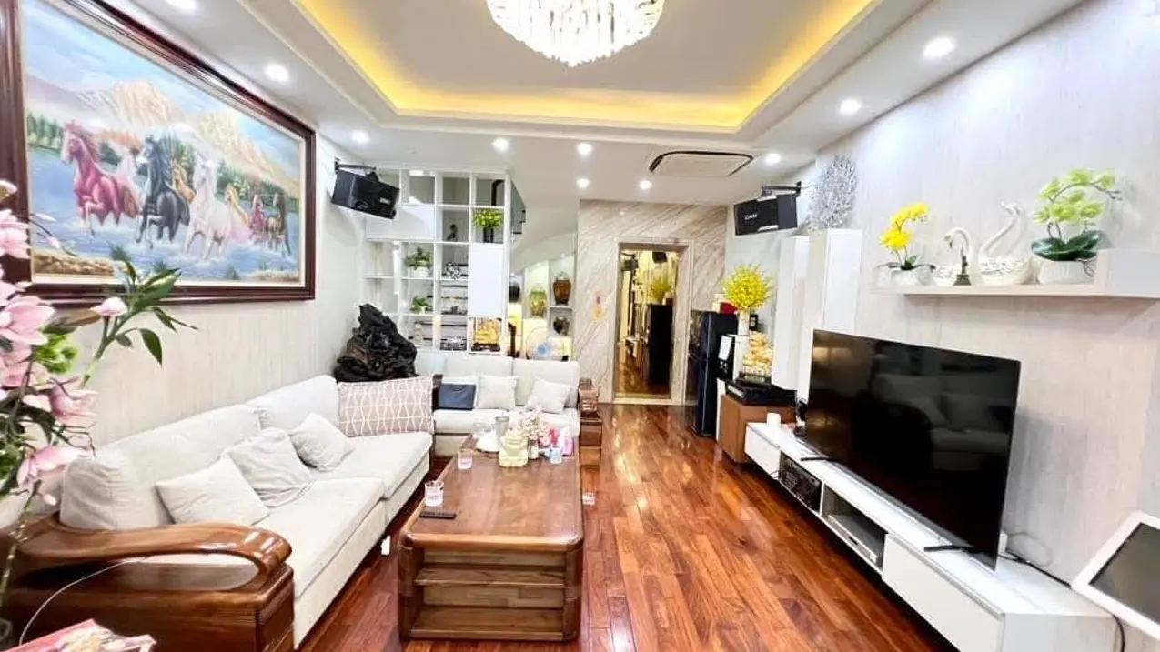 Bán đất 60m2 tại Bồ Đề, Quận Long Biên, ô tô tránh, mặt tiền đẹp