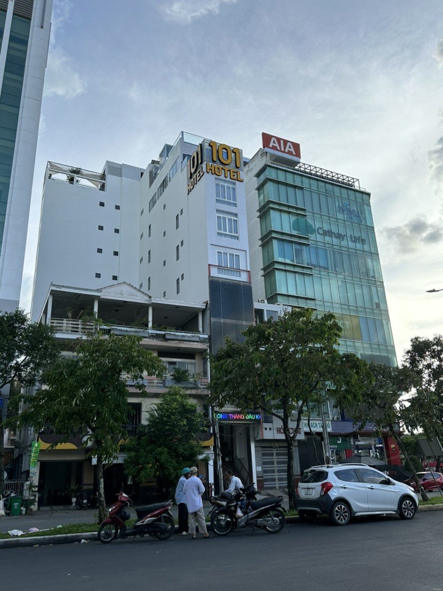 Cho thuê văn phòng nguyên căn giá 80tr/th tại quận 7