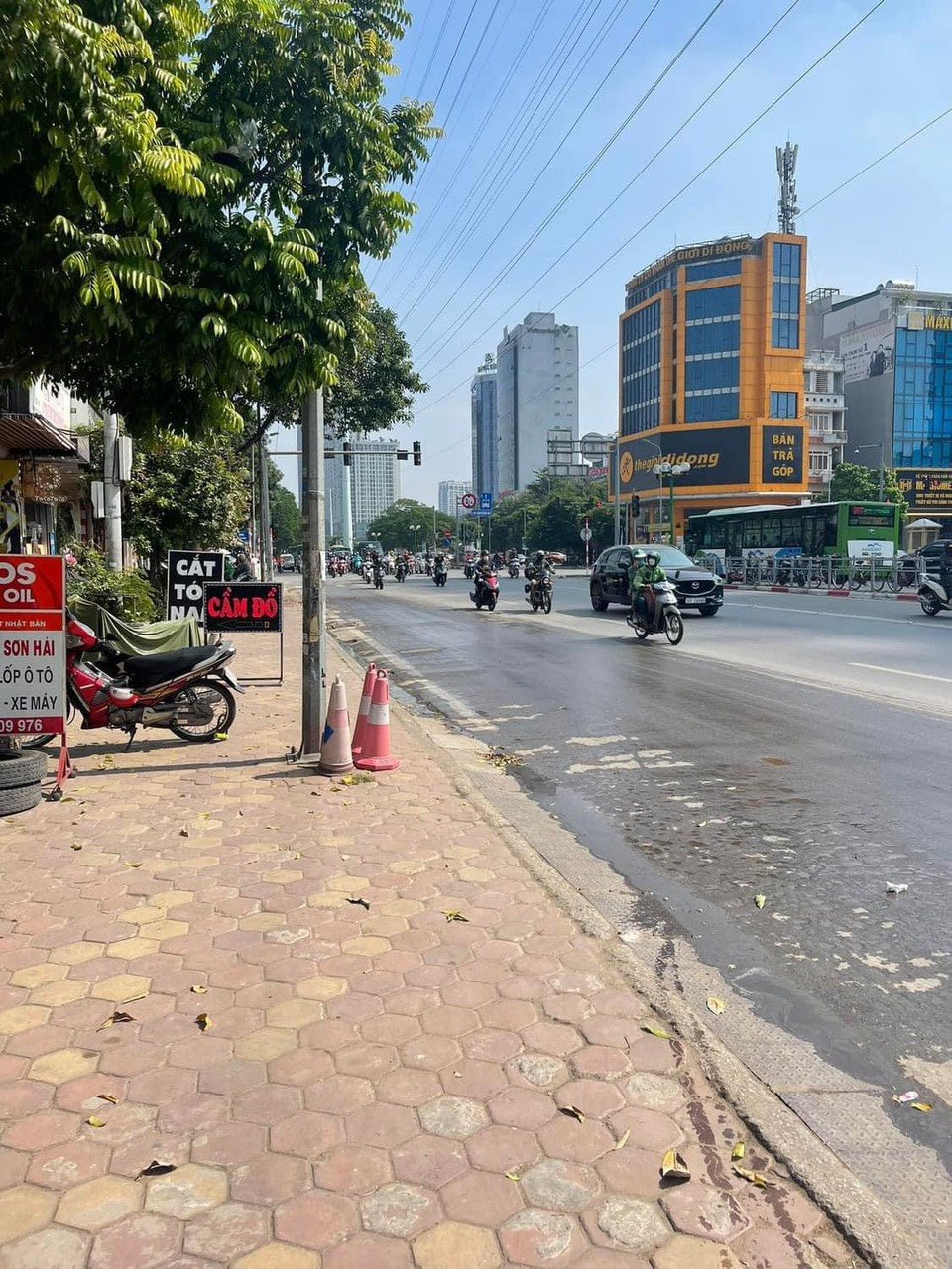 Giá 4 tỷ 980, cần bán gấp căn nhà đẹp trên đường Bạch Đằng, Bình Thạnh, gần chợ Bà Chiểu. Liên hệ ngay!