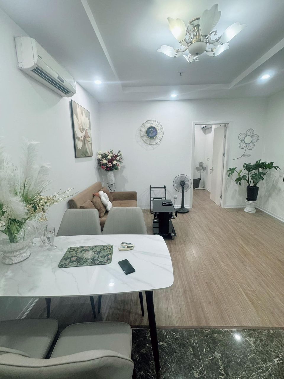 Bán căn hộ chung cư 95m2 Hòa Bình Green City Minh Khai Quận Hai Bà Trưng giá 5 tỷ