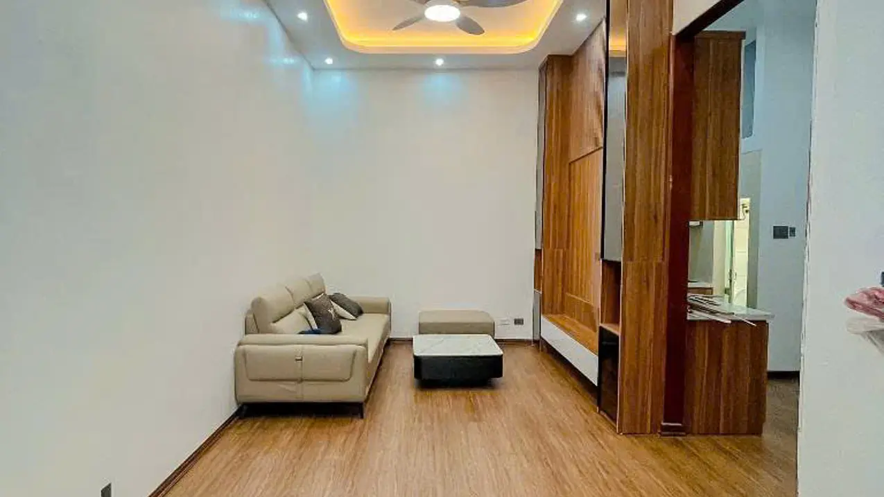 Bán nhà mặt phố 105m² đường Hoàng Văn Thái, quận Thanh Xuân, dòng tiền gần 2 tỷ/năm