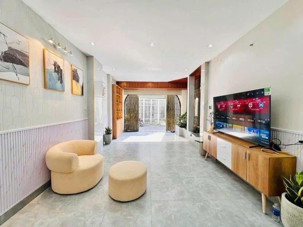 Bán nhà riêng 4,6x16m đường Lê Lai quận Tân Bình thu nhập 400 triệu/năm