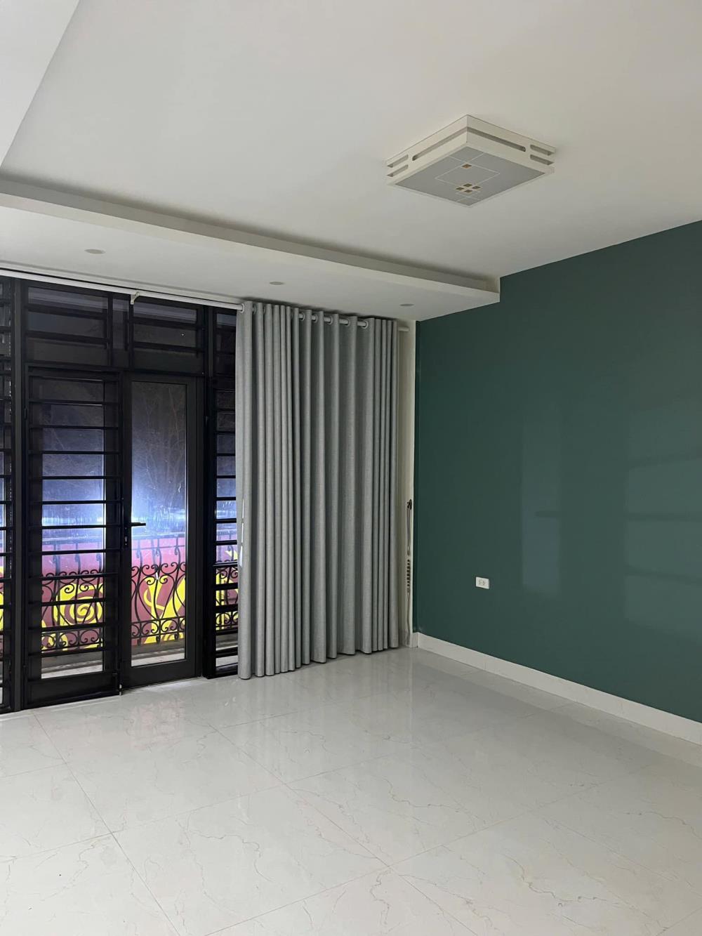 Bán nhà mặt phố Xuân La 112m2 Phường Xuân La Quận Tây Hồ Đầu tư đẳng cấp