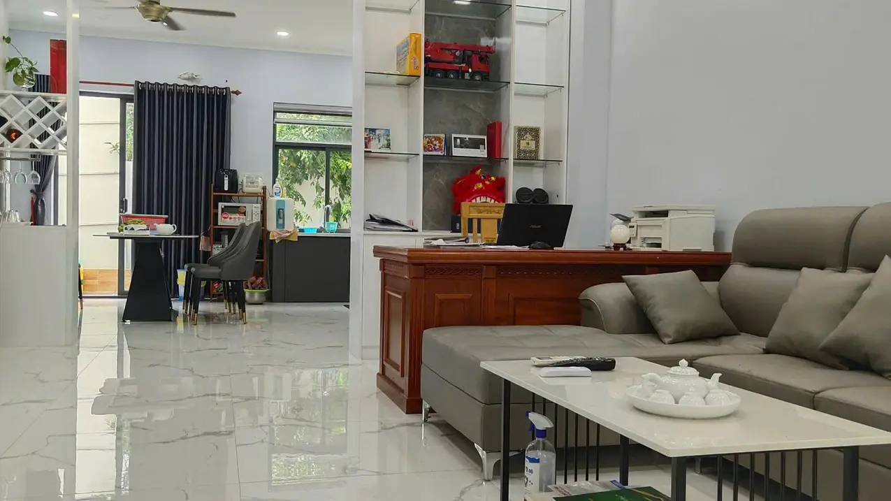 Cho thuê nhà nguyên căn 100m2 đường Tô Ngọc Vân, Thủ Đức, HCM tiện nghi đầy đủ