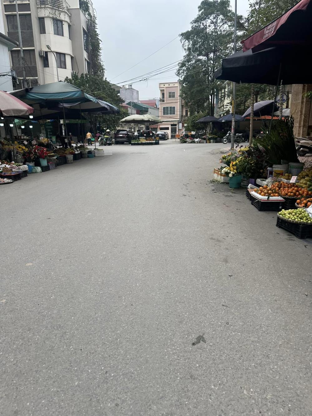 Cần bán gấp tòa văn phòng Duy Tân Quận Cầu Giấy diện tích 170m2, 1 hầm, 8 nổi giá 100 tỷ có TL