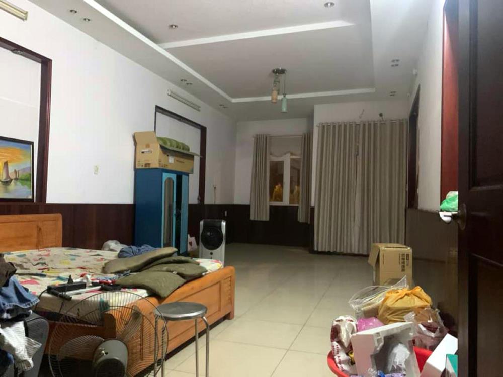 Bán nhà riêng 45m2 đường Vân Canh, Hoài Đức, Hà Nội có thang máy và nội thất đầy đủ