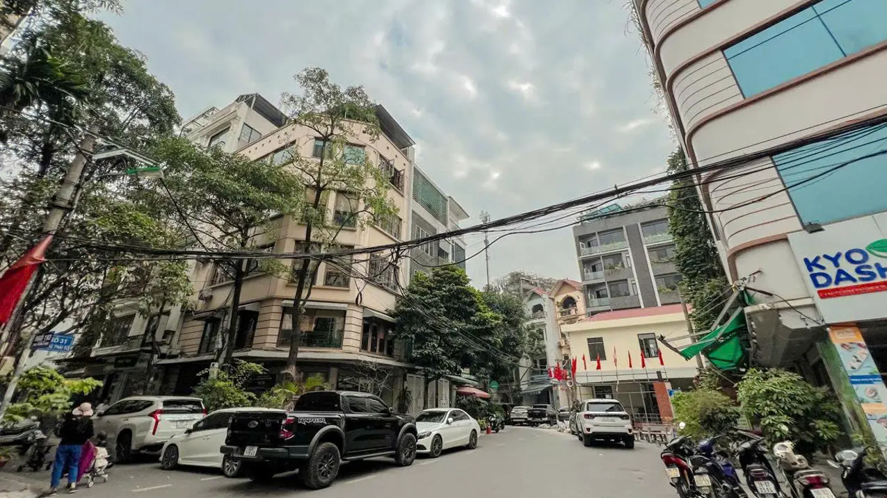 Bán nhà góc 2 mặt tiền đường An Dương Vương, Q5, kinh doanh ô tô, giá chỉ 35 tỷ