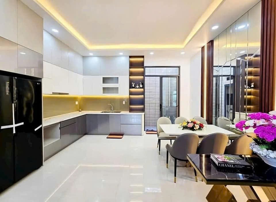 Bán nhà 6 tầng kinh doanh ngõ 44 Trần Thái Tông, 40m² mặt tiền đỉnh, 11.6 tỷ