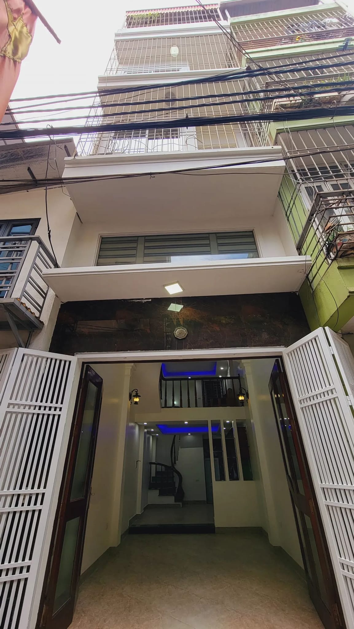 Bán nhà riêng 65m2 x 8T ngõ 106 Hoàng Quốc Việt Cầu Giấy thang máy tiện kinh doanh