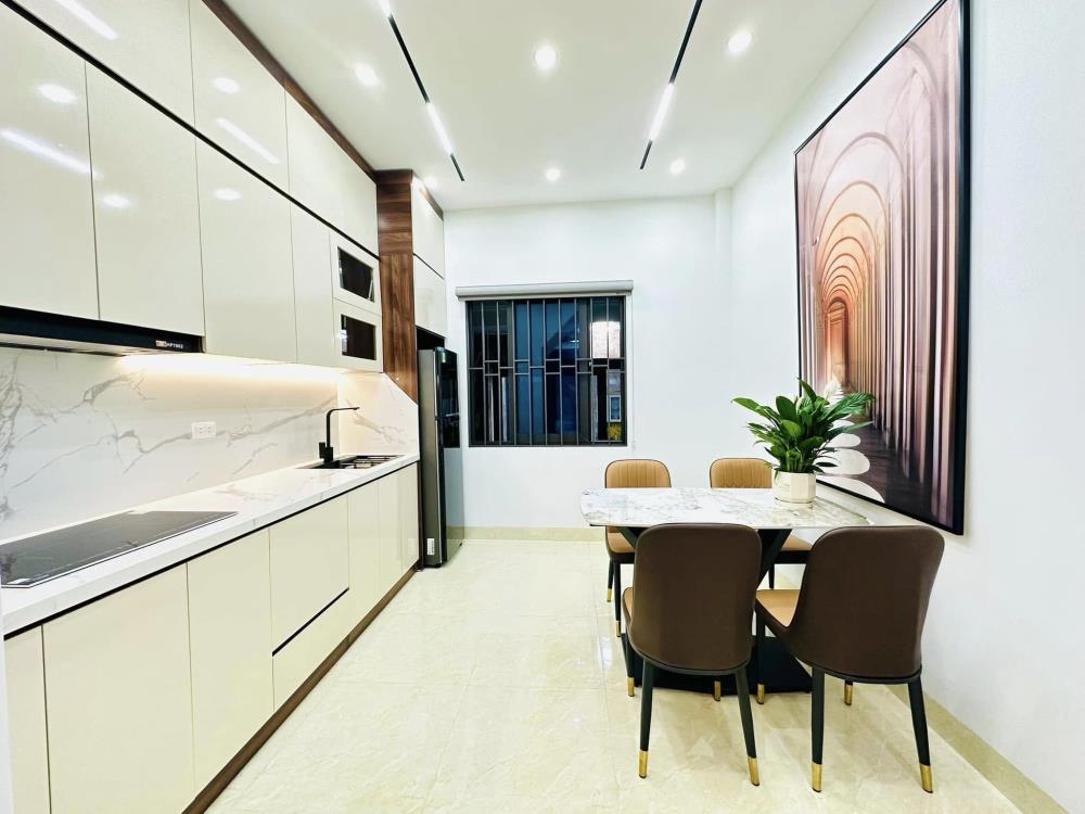 Bán nhà riêng 50 m2 tại phố Khương Trung, Thanh Xuân, Hà Nội, dân trí cao