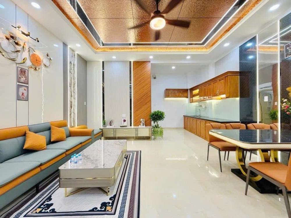 Bán nhà riêng 4m x 18m đường Cộng Hòa, quận Tân Bình, chỉ 15,5 tỷ