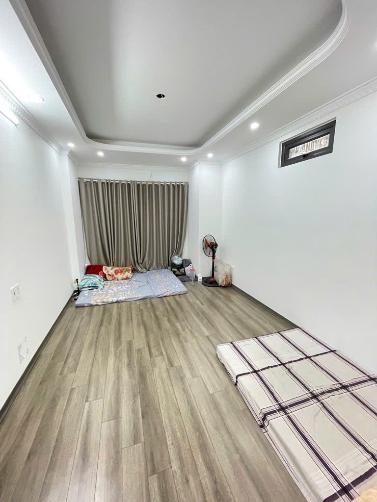Bán nhà riêng 35m2 Phường Cống Vị Quận Ba Đình tiện ích đầy đủ