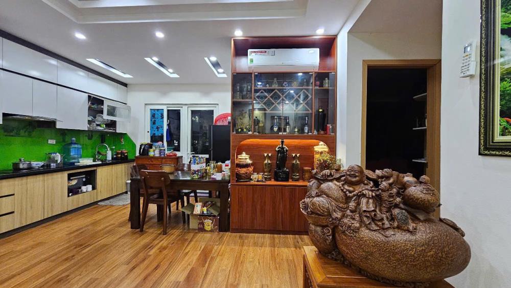 Căn Hộ 81m2 View sông, gần đại học Luật, 4,3 tỷ SH, TSLN 4,5%