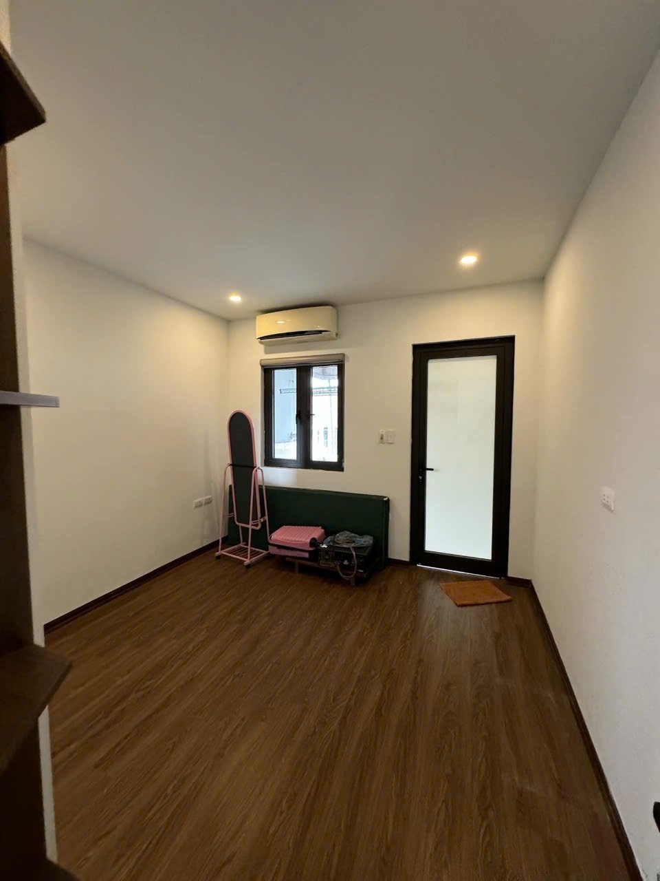 Bán nhà minh khai 5tỷ8 42m2 ngõ rộng thoáng cực gần ô tô