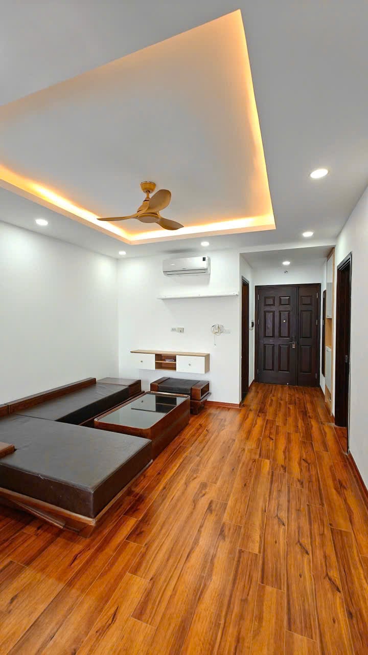 Bán căn hộ chung cư 65m2 tại 30T Nam Trung Yên quận Cầu Giấy nội thất mới