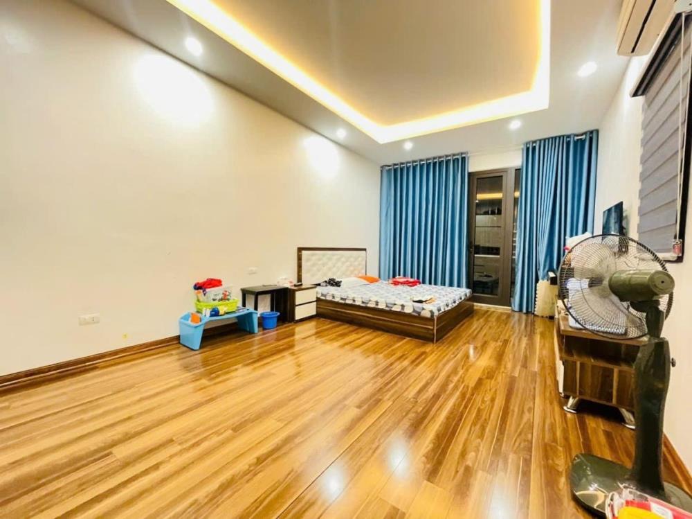 Nhà mặt ngõ thanh nhàn - 10m ra phố - lô góc 2 thoáng - giá 9.5 tỷ