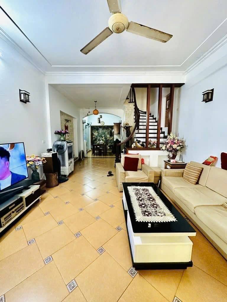 Bán nhà riêng 4 tầng 60m2 ngõ ô tô Tứ Liên Tây Hồ giá 15.8 tỷ