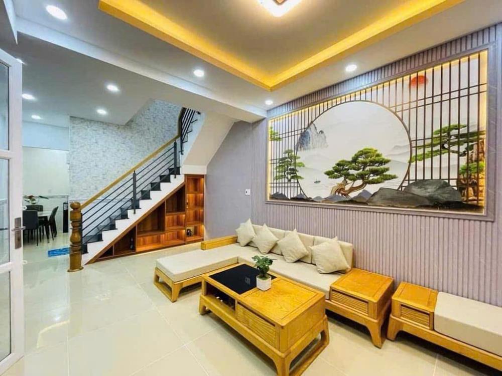 Bán nhà riêng đường Đồng Xoài phường 13 quận Tân Bình diện tích 4m x 17m giá 8,5 tỷ