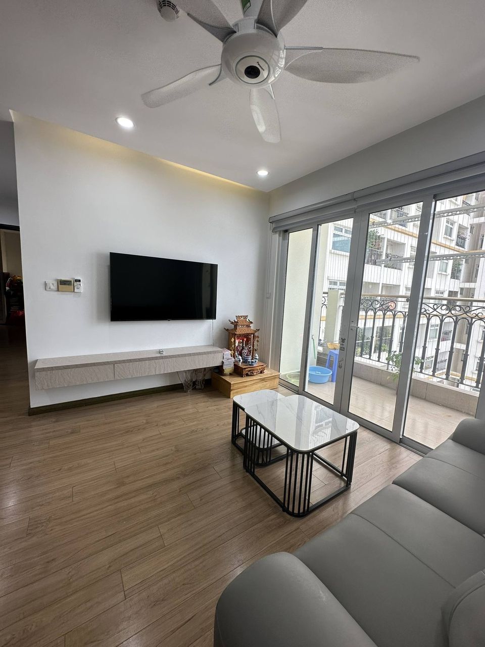 Bán căn hộ chung cư 70m2 Hòa Bình Green City Quận Hai Bà Trưng giá chỉ 4 tỷ