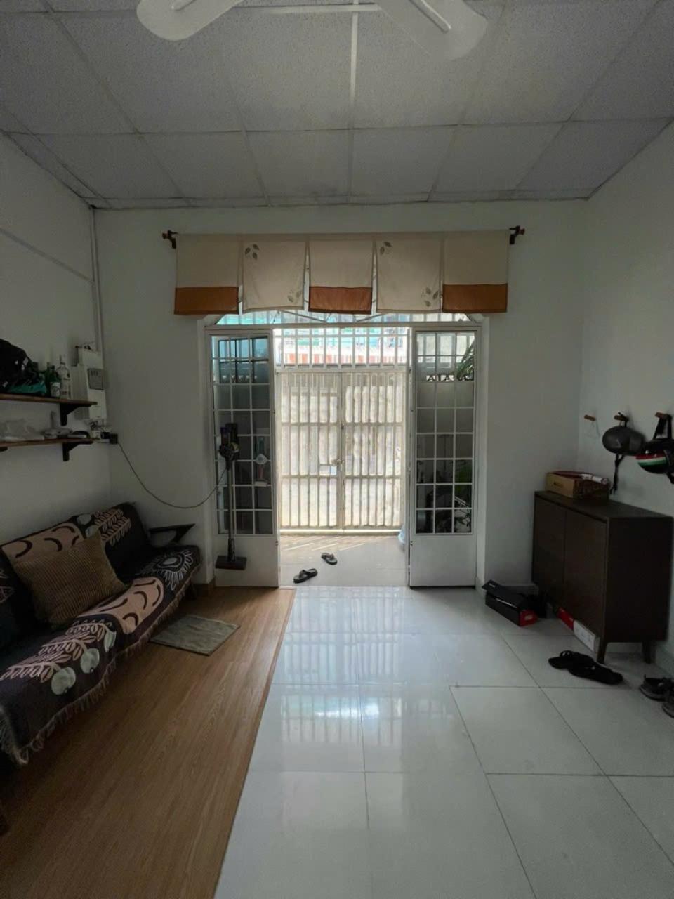 Bán nhà riêng 4,5x15m tại đường Vườn Lài quận 12 giá 4,65 tỷ có thương lượng