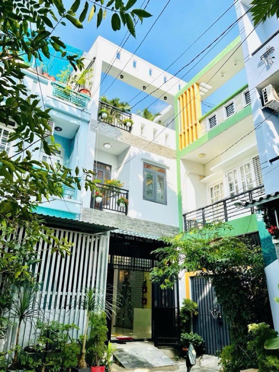 Bán nhà 3 tầng tại Thống Nhất Gò Vấp diện tích 59m2 giá 5,6 tỷ