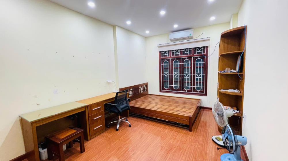 🔥🔥 bán nhà trung tâm cầu giấy - 31m2 - 5 tầng - mặt tiền 3.4m - chỉ 7.2 tỷ 🔥