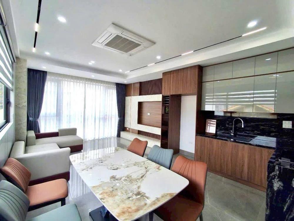 Bán căn hộ dịch vụ Minh Khai - 38m², giá 7tỷ150,  5 tầng