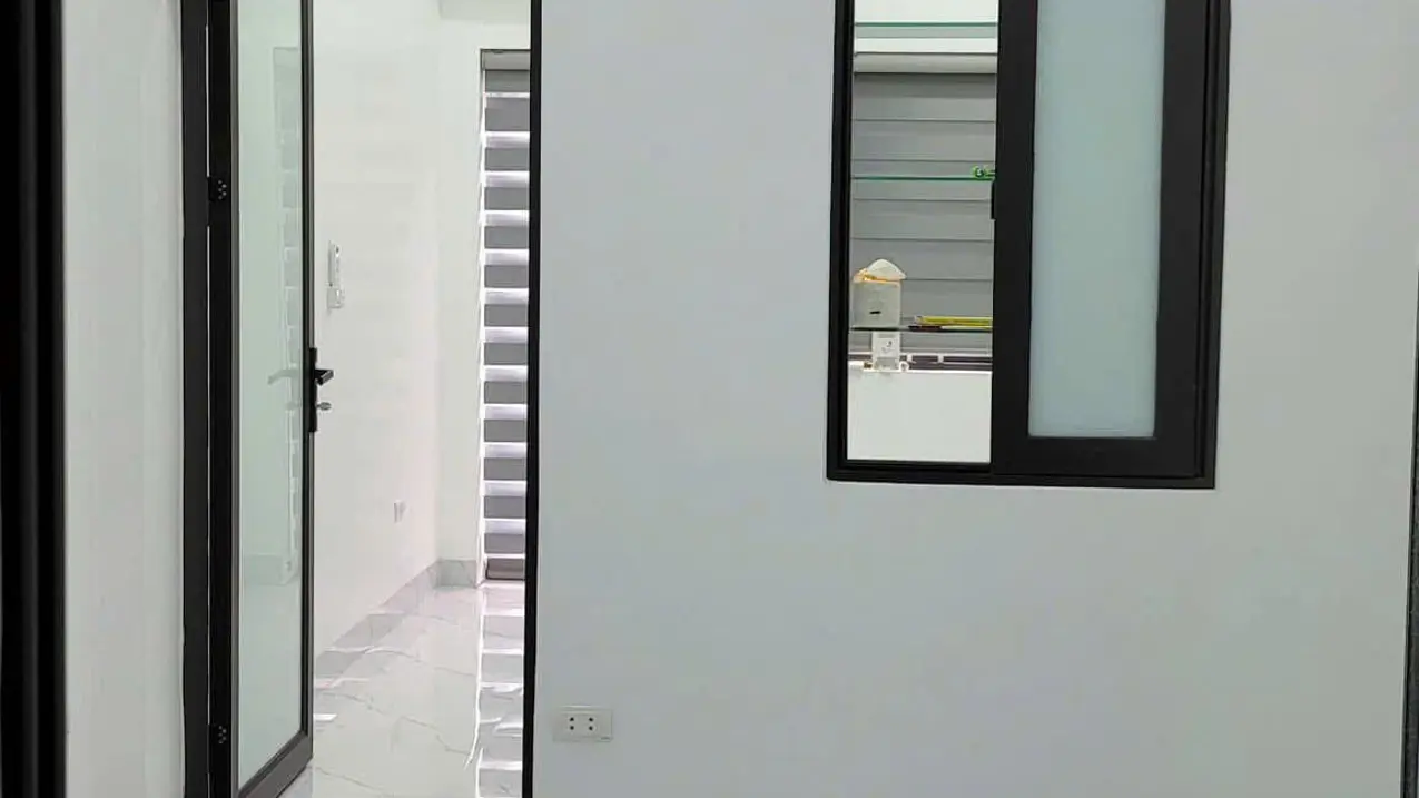 Bán nhà Xuân Đỉnh, 65m² x 5 tầng thang máy, MT 6.2m, ô tô vào nhà, ngõ thông, chỉ 17 tỷ