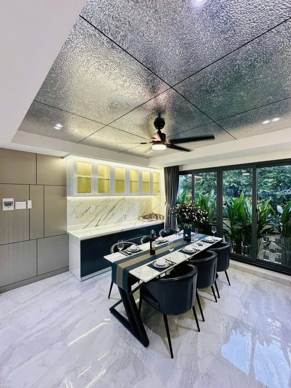 Cần bán căn hộ dịch vụ mới hoàn thiện đã full phòng đang hoạt động tại phường 25, Bình Thạnh