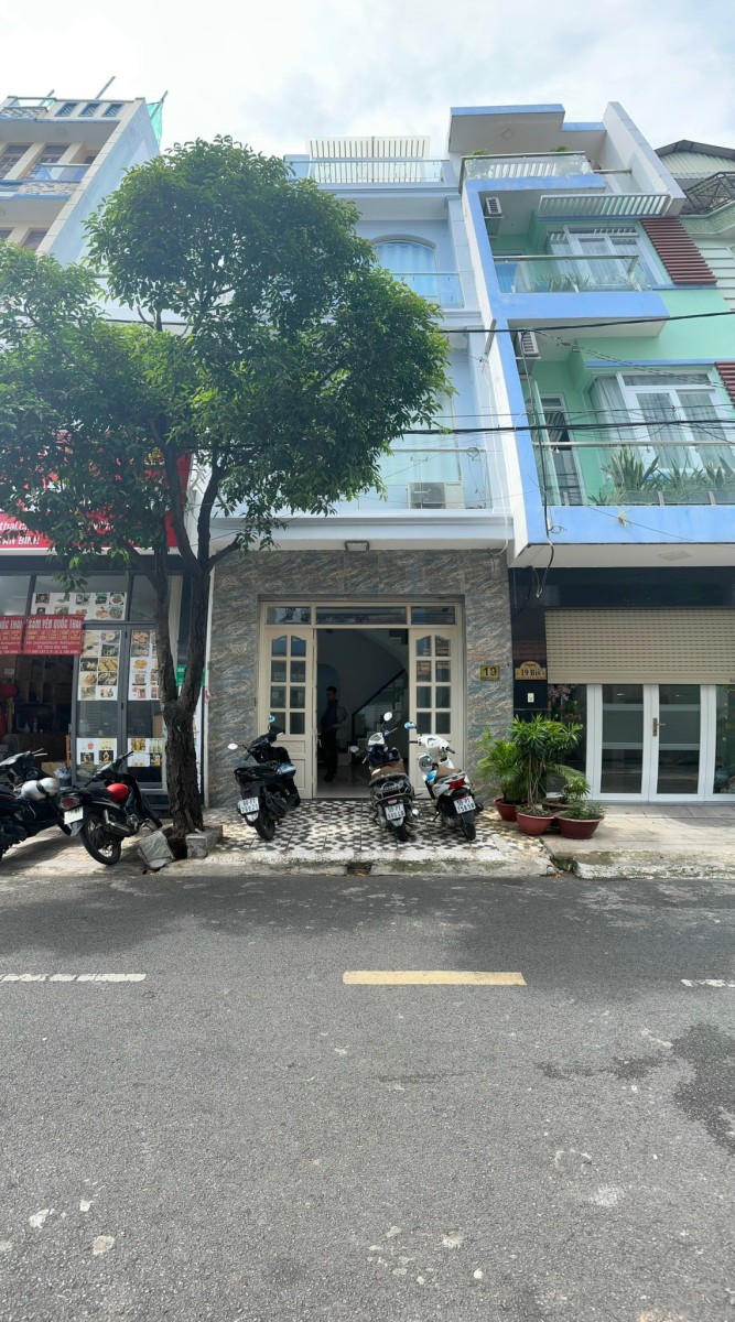 Cho thuê nhà 158,2m2 Bàu Cát 2, Tân Bình, Hồ Chí Minh tiện làm văn phòng