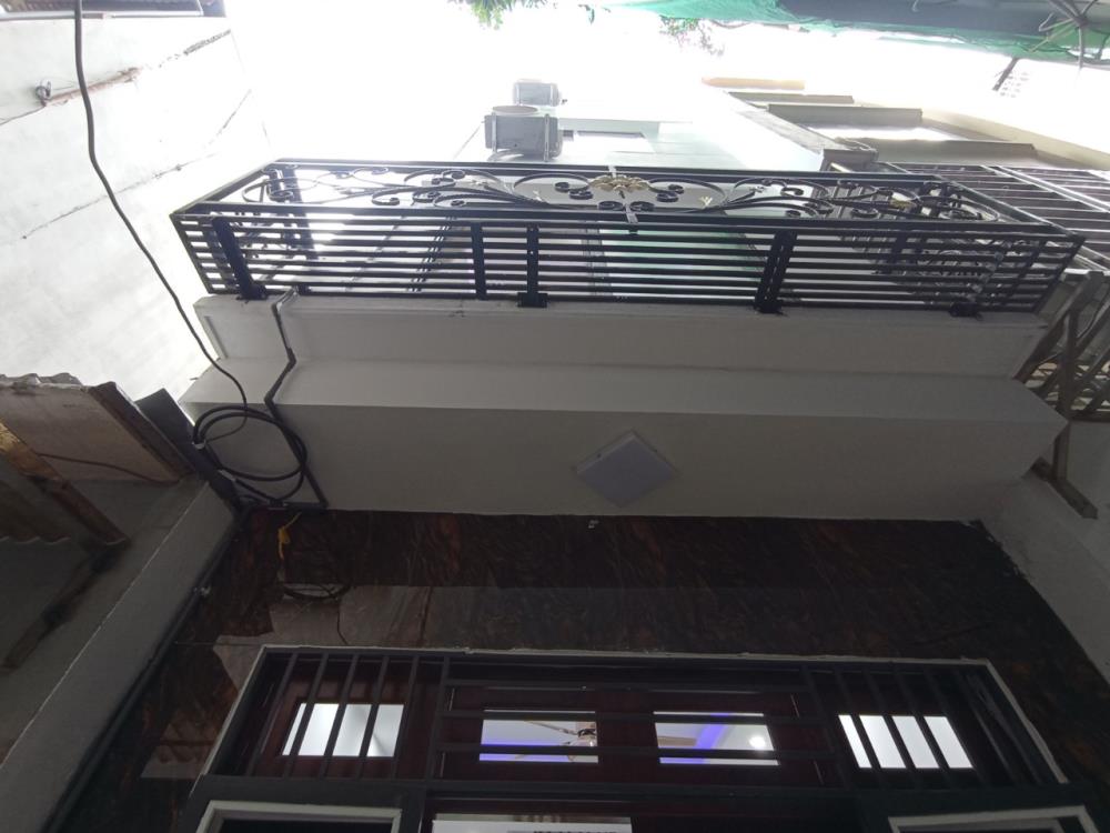 Bán chung cư mini phố Mai Dịch, Cầu Giấy, ô tô đỗ cửa, 70m², 10 tầng, 18 phòng, dòng tiền 1.3 tỷ/năm