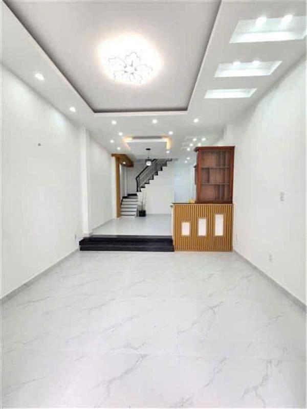 Bán nhà riêng tại Lạc Long Quân, Phường 8, Quận Tân Bình, 5x13m, giá 10 tỷ