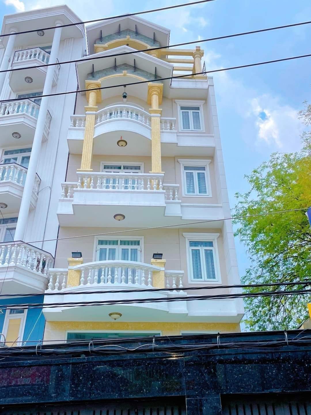 Bán nhà riêng 90m2 đường Số 1, Phường 16, Gò Vấp, nội thất cao cấp