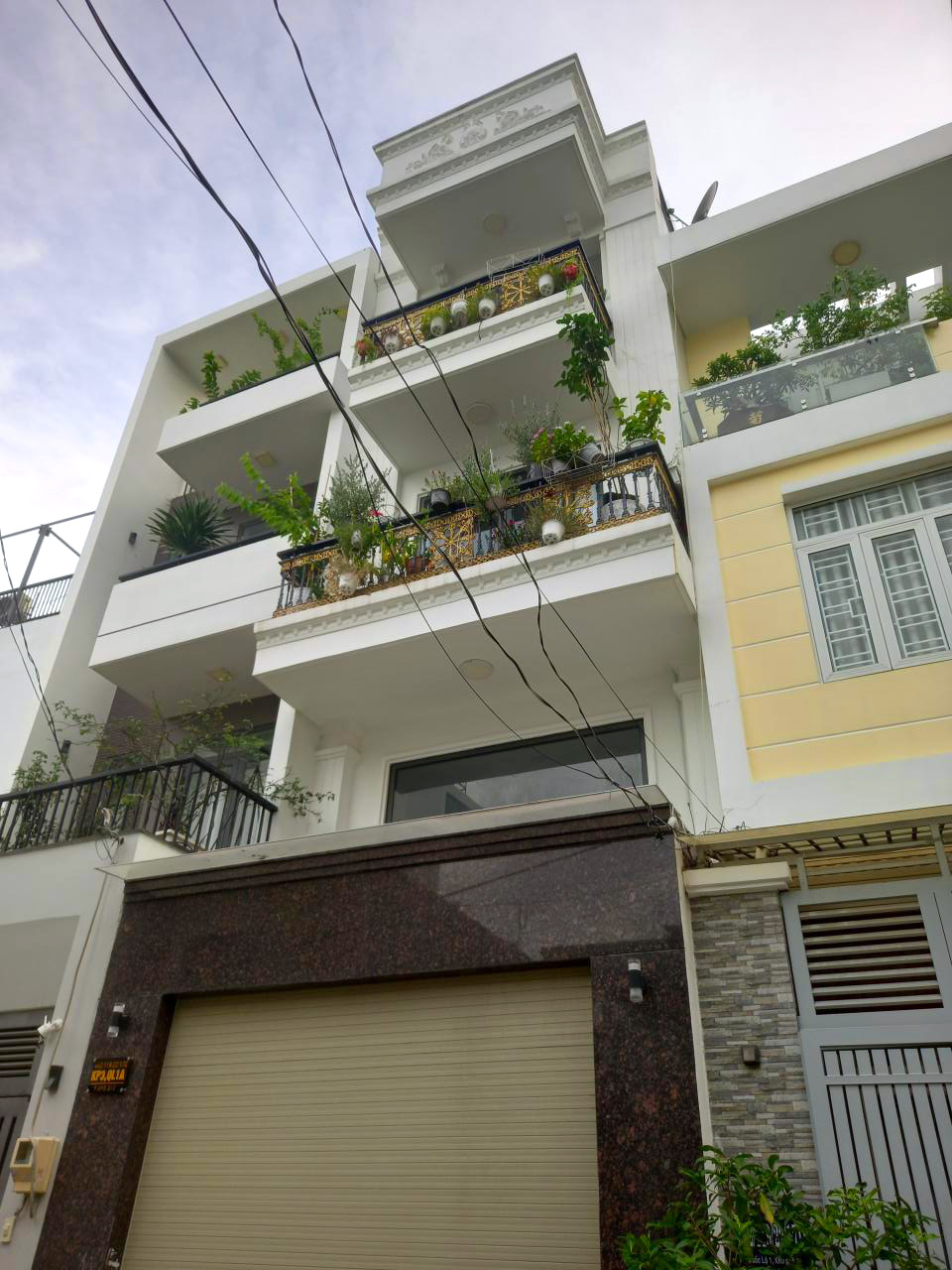 Bán nhà 4 tầng quốc lộ 1A phường An Phú Đông quận 12 diện tích 60m2 hướng đông bắc giá 5.9 tỷ