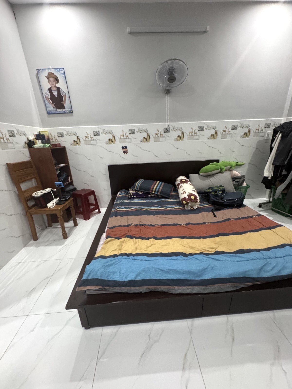 Bán nhà 3,5 tầng, 44m²,  full nội thất, ô tô đỗ sát nhà, 200m ra trục chính