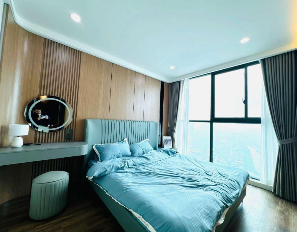 Bán gấp căn hộ 172m2, Mandarin Garden, giá chỉ hơn 90tr/m2, full nội thất