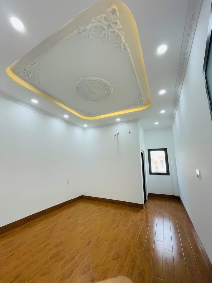 Bán nhà mặt phố Phước Điền Citizen Tân Uyên Bình Dương diện tích 81m2 sổ riêng