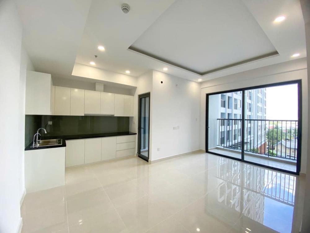Cần bán nhanh chung cư Bcons Polygon, Tầng 4 Block A, Dĩ An, Bình Dương, giá 2.1 tỷ
